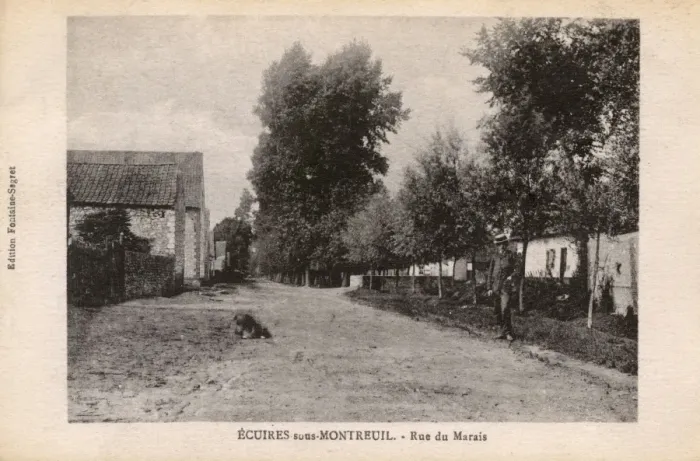 Framed Print : France, Pas-de-Calais Department - Ecuires sous-Moutreuil Framed Print : France, Pas-de-Calais Department - Ecuires sous-Moutreuil