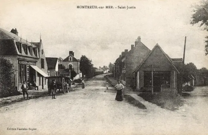 Framed Print : France, Pas-de-Calais Department - Montreuil-sur-Mer Framed Print : France, Pas-de-Calais Department - Montreuil-sur-Mer