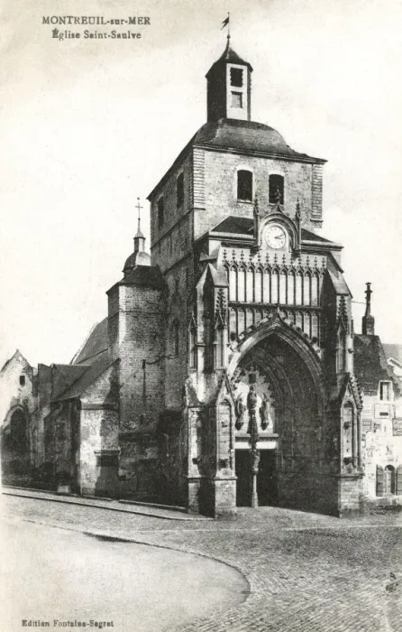 Framed Print : France, Pas-de-Calais Department - Montreuil-sur-Mer Framed Print : France, Pas-de-Calais Department - Montreuil-sur-Mer
