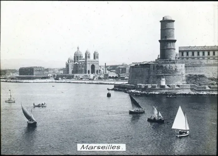 Framed Print : France - The Town & Harbour, Marseilles Framed Print : France - The Town & Harbour, Marseilles