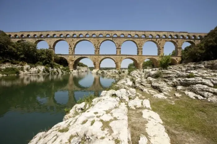 Framed Print : FRANCE. Vers-Pont-du-Gard. Roman aqueduct Framed Print : FRANCE. Vers-Pont-du-Gard. Roman aqueduct