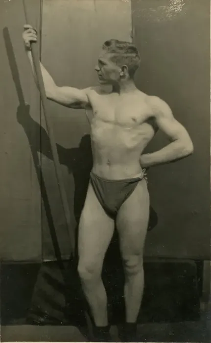 Framed Print : Frank Bell Body Builder from Darlington Framed Print : Frank Bell Body Builder from Darlington