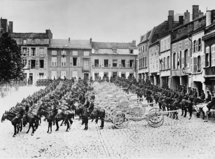 Framed Print : French artillery parade WWI Framed Print : French artillery parade WWI