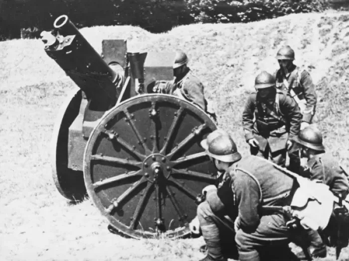 Framed Print : French artillery WWII Framed Print : French artillery WWII