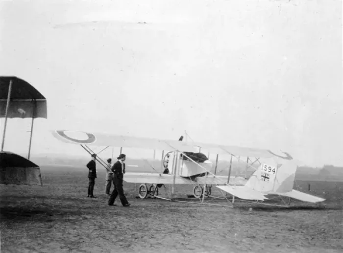 Framed Print : French-built Caudron G3 1594 of the RNAS Framed Print : French-built Caudron G3 1594 of the RNAS