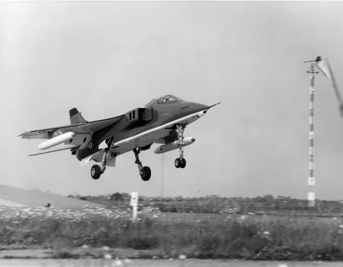 Framed Print : French Navy Jaguar prototype M-05 during catapult trials Framed Print : French Navy Jaguar prototype M-05 during catapult trials