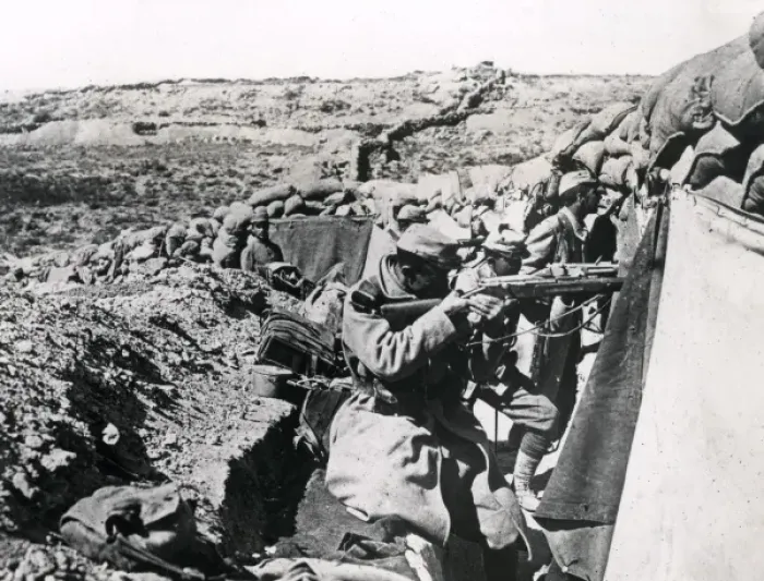Framed Print : French trench facing Turkish positions, WW1 Framed Print : French trench facing Turkish positions, WW1