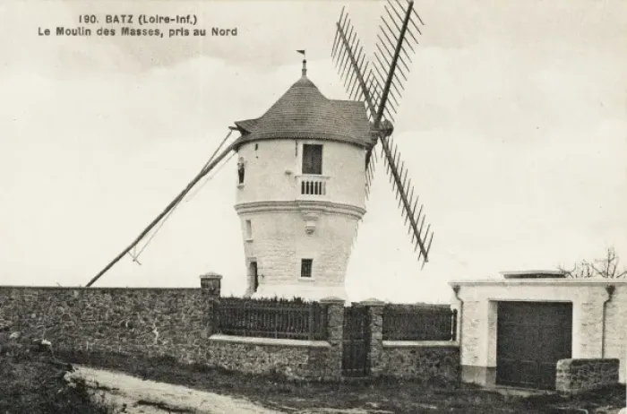 Framed Print : French Windmill at Batz on the Loire Framed Print : French Windmill at Batz on the Loire