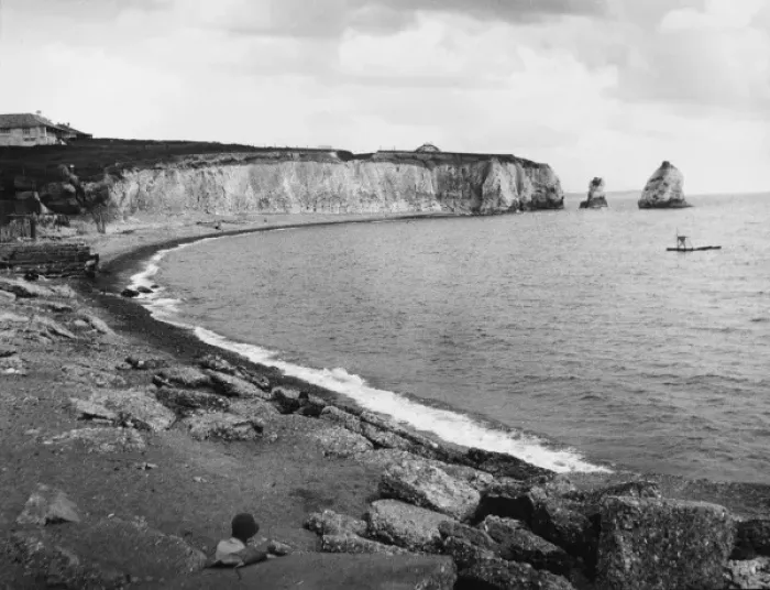 Framed Print : Freshwater Bay, 1940S Framed Print : Freshwater Bay, 1940S