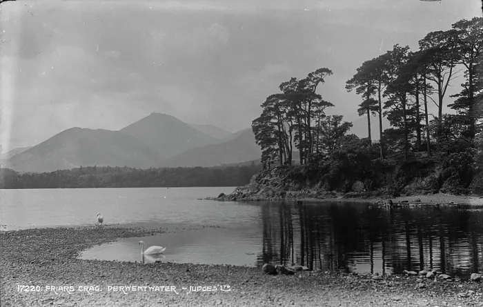 Framed Print : Friars Crag at Derwentwater Framed Print : Friars Crag at Derwentwater
