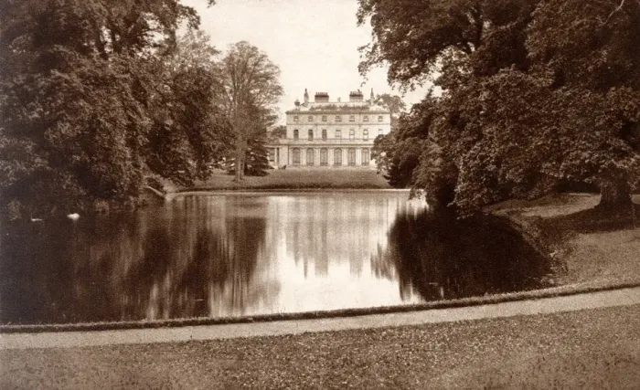 Framed Print : Frogmore House, Windsor Park - Royal Residence Framed Print : Frogmore House, Windsor Park - Royal Residence