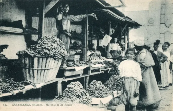 Framed Print : Fruit Sellers - Casablanca, Morocco Framed Print : Fruit Sellers - Casablanca, Morocco