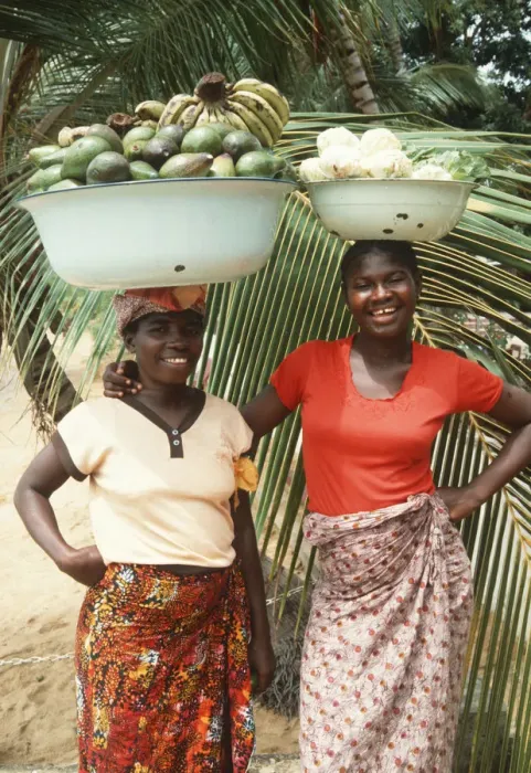 Framed Print : Fruit sellers, Sierra Leone Framed Print : Fruit sellers, Sierra Leone