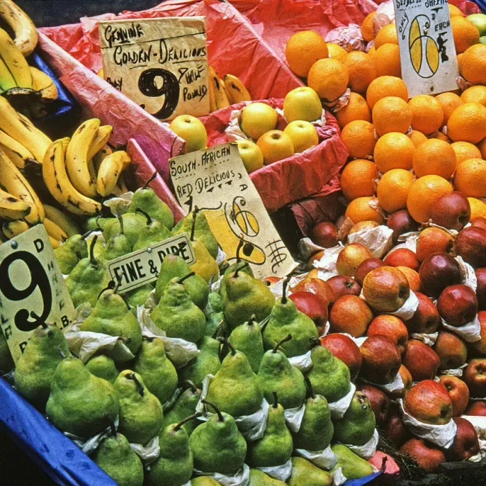 Framed Print : Fruit stall, East End market, London Framed Print : Fruit stall, East End market, London