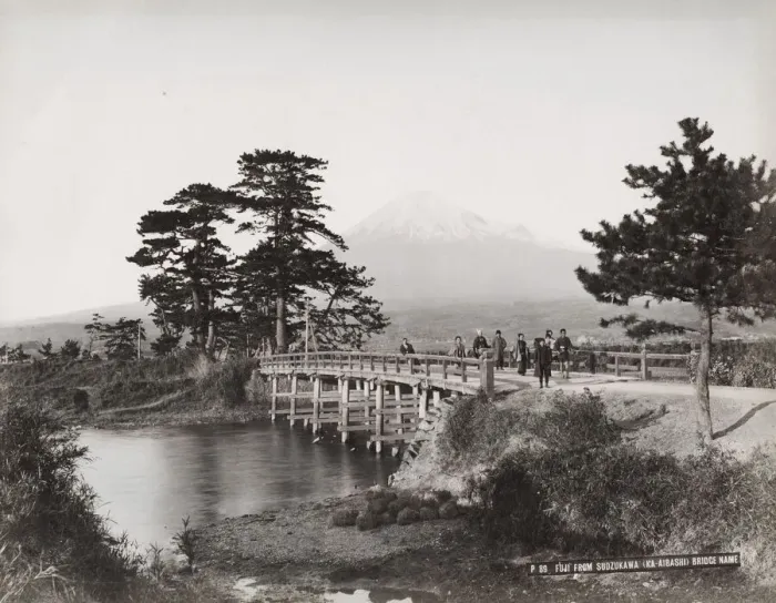 Framed Print : Fuji from Sudzukawa (KA-Aibashi) Bridge, Japan Framed Print : Fuji from Sudzukawa (KA-Aibashi) Bridge, Japan