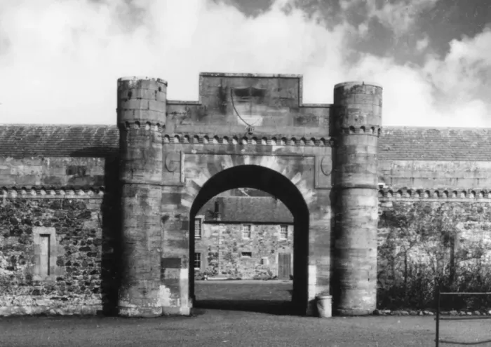Framed Print : Fullarton House Gateway Framed Print : Fullarton House Gateway