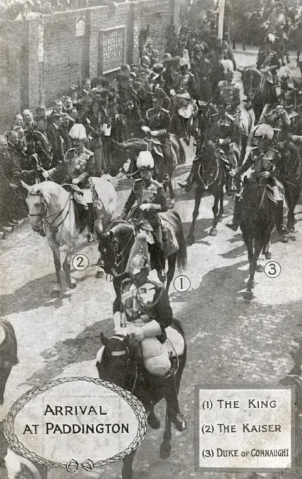 Framed Print : Funeral of Edward VII - George V rides alongside the Kaiser Framed Print : Funeral of Edward VII - George V rides alongside the Kaiser