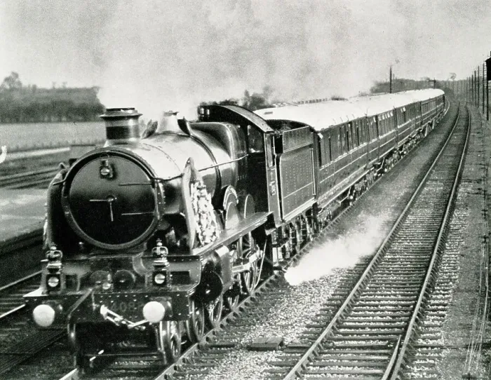 Framed Print : Funeral of King George V, Royal Train en route to Windsor Framed Print : Funeral of King George V, Royal Train en route to Windsor