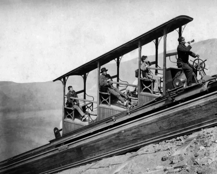 Framed Print : Funicular railway, Vesuvius, Italy Framed Print : Funicular railway, Vesuvius, Italy
