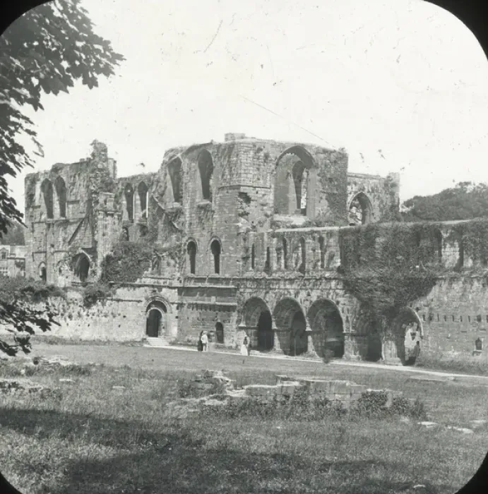 Framed Print : Furness Abbey, outskirts of Barrow-in-Furness, Cumbria Framed Print : Furness Abbey, outskirts of Barrow-in-Furness, Cumbria