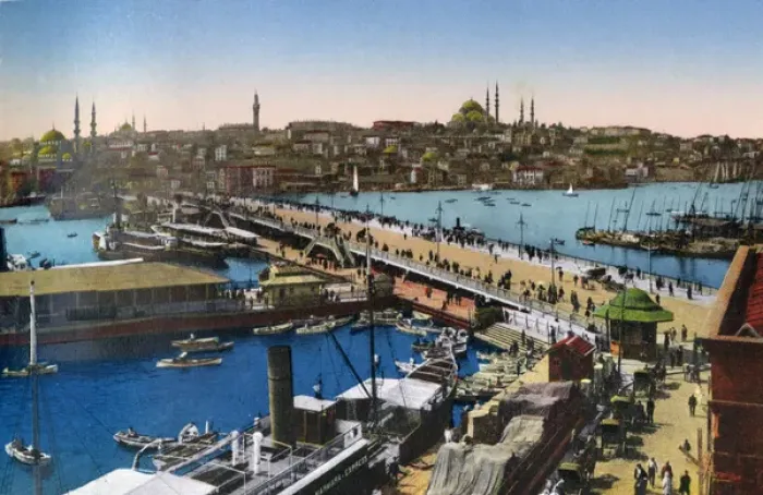 Framed Print : The Galata Bridge, Istanbul, Turkey Framed Print : The Galata Bridge, Istanbul, Turkey