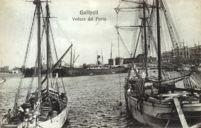 Framed Print : Gallipoli, Italy Framed Print : Gallipoli, Italy