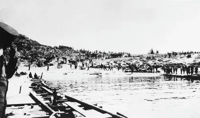 Framed Print : Gallipoli landing WWI Framed Print : Gallipoli landing WWI