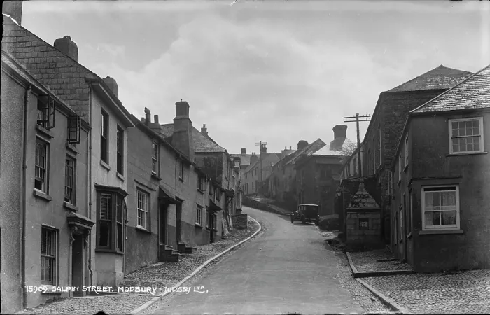 Framed Print : Galpin Street, Modbury Framed Print : Galpin Street, Modbury