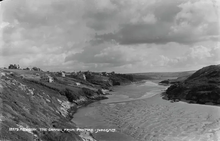 Framed Print : The Gannel from Pentire Framed Print : The Gannel from Pentire