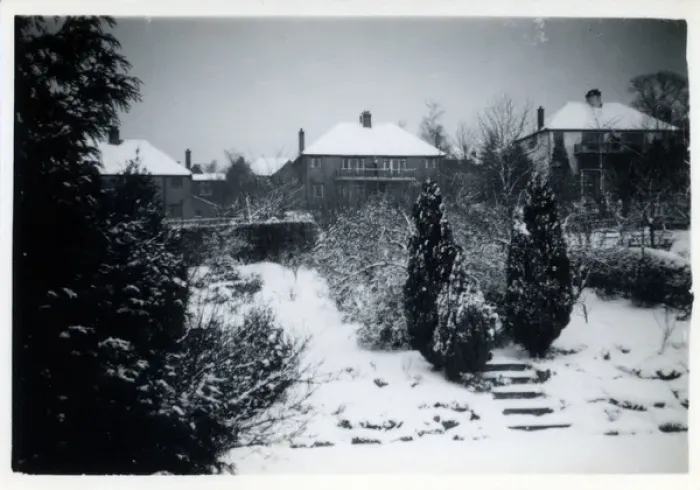 Framed Print : Garden of Semi Detached House, Coulsdon, Surrey Framed Print : Garden of Semi Detached House, Coulsdon, Surrey