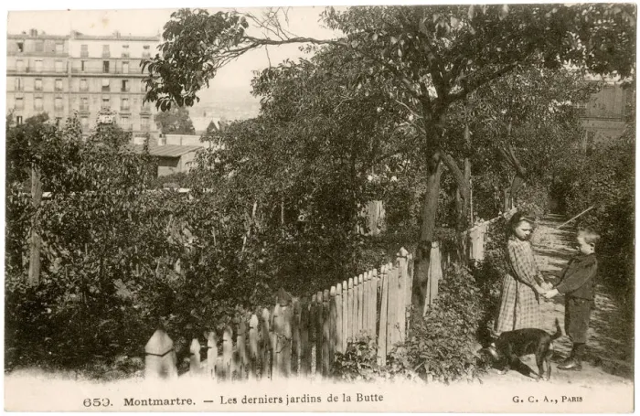 Framed Print : Gardens on the Butte, Montmartre, Paris, France Framed Print : Gardens on the Butte, Montmartre, Paris, France