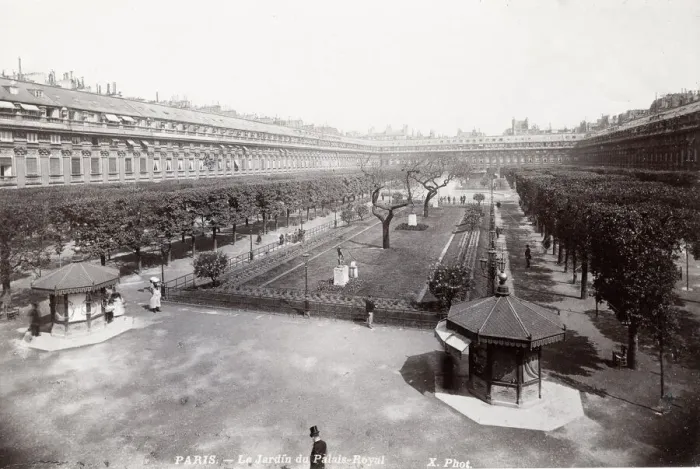 Framed Print : Gardens of the Palais Royal, Paris France Framed Print : Gardens of the Palais Royal, Paris France