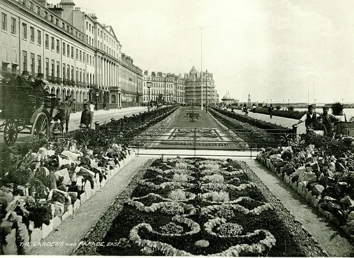 Framed Print : The Gardens and Parade, East - Eastbourne, Sussex Framed Print : The Gardens and Parade, East - Eastbourne, Sussex