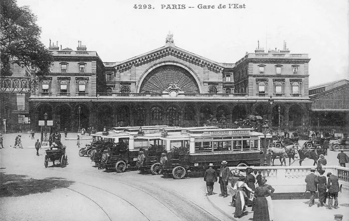 Framed Print : Gare De L est, Paris 2 Framed Print : Gare De L est, Paris 2