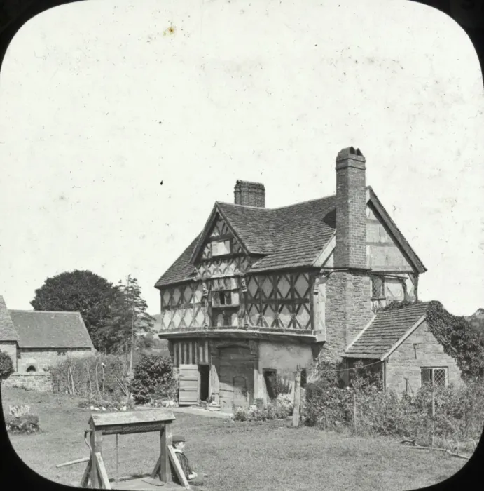 Framed Print : Gate House Stokesay Framed Print : Gate House Stokesay