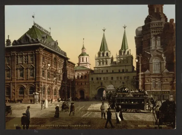 Framed Print : The Gate of Notre Dame d Iberia, Moscow, Russia Framed Print : The Gate of Notre Dame d Iberia, Moscow, Russia