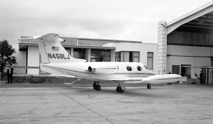 Framed Print : Gates Learjet 24 N458LJ Framed Print : Gates Learjet 24 N458LJ
