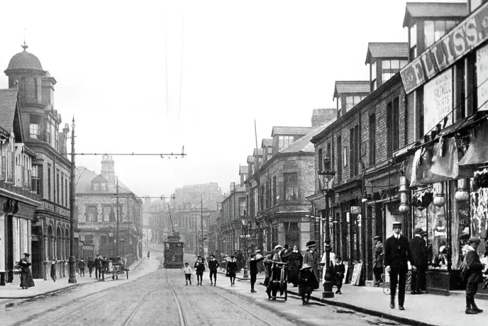 Framed Print : Gateshead Coatsworth Road early 1900s Framed Print : Gateshead Coatsworth Road early 1900s