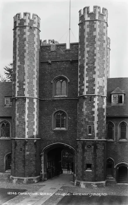 Framed Print : Gateway of Queen's College, Cambridge Framed Print : Gateway of Queen's College, Cambridge