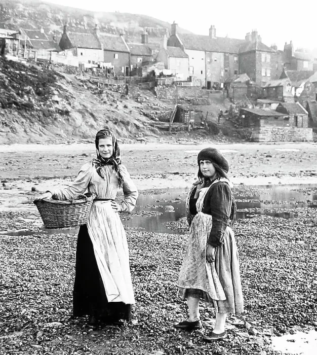 Framed Print : Gathering shellfish, Whitby, Victorian period Framed Print : Gathering shellfish, Whitby, Victorian period