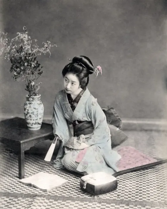 Framed Print : Geisha with fan reading a book, Japan, c. 1880 s Framed Print : Geisha with fan reading a book, Japan, c. 1880 s