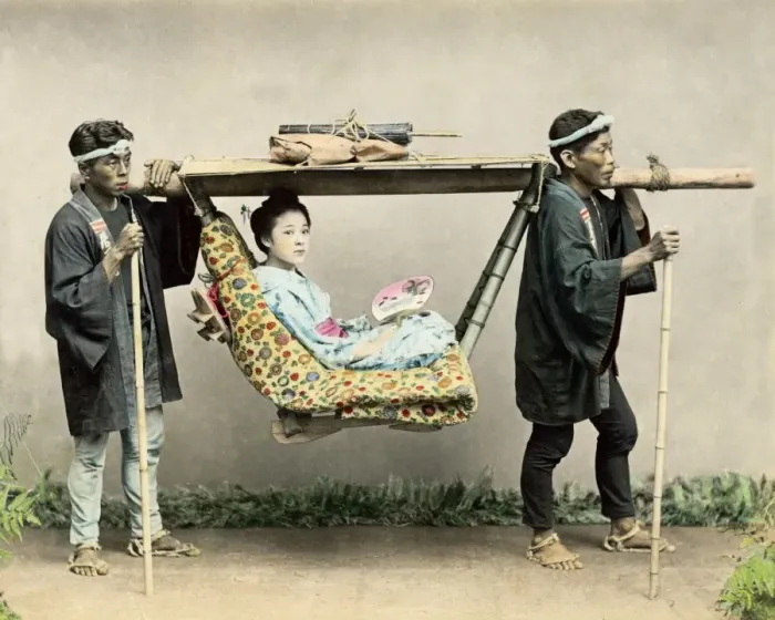Framed Print : Geisha in travelling chair, Japan Framed Print : Geisha in travelling chair, Japan