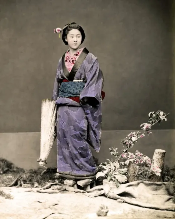 Framed Print : Geisha with umbrella, Japan Framed Print : Geisha with umbrella, Japan