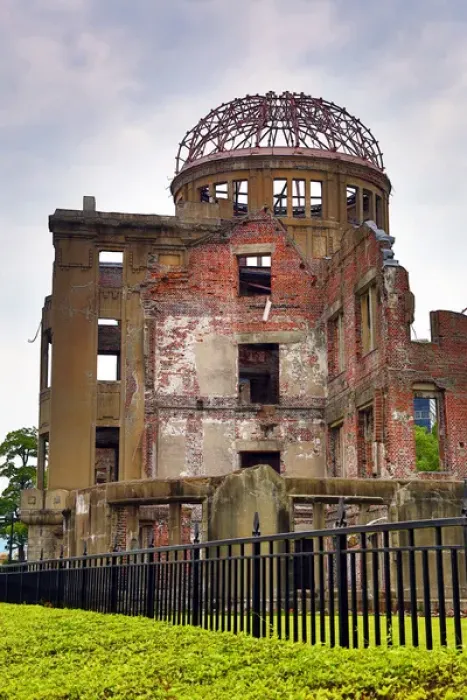 Framed Print : The Genbaku Domu, Atomic Bomb Dome, Hiroshima Framed Print : The Genbaku Domu, Atomic Bomb Dome, Hiroshima
