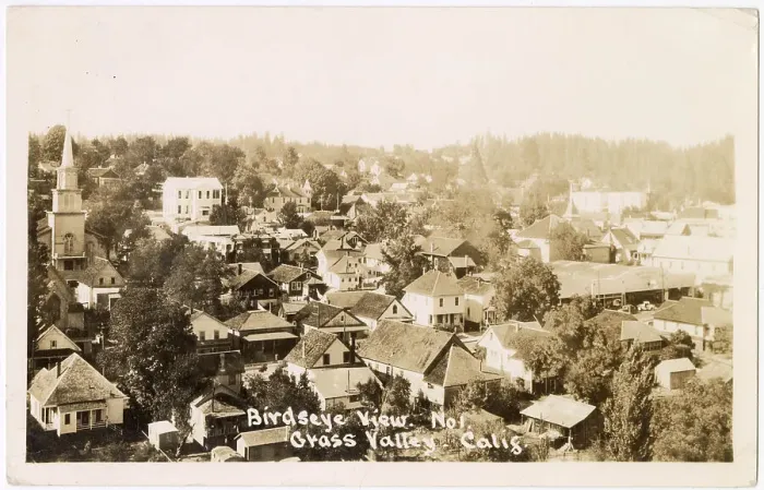 Framed Print : General aerial view of Grass Valley (mining town), Nevada County, California, USA Date: circa 1930s Framed Print : General aerial view of Grass Valley (mining town), Nevada County, California, USA Date: circa 1930s