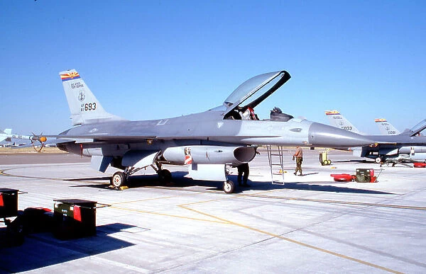 General Dynamics F-16A Fighting Falcon 81-0693