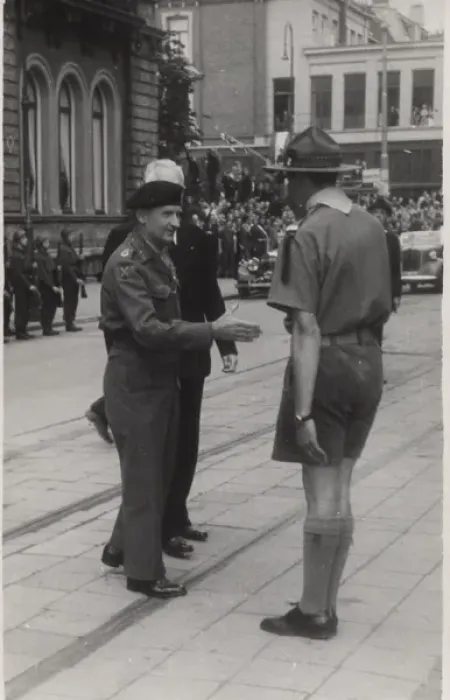 Framed Print : General Montgomery meeting scout leader, Amsterdam Framed Print : General Montgomery meeting scout leader, Amsterdam