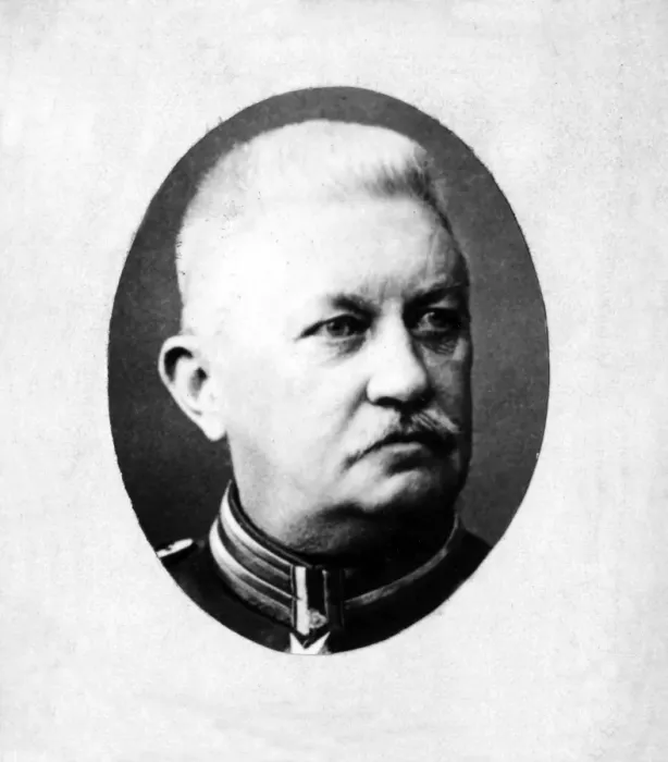 Framed Print : General Paul von Hindenburg, German army officer Framed Print : General Paul von Hindenburg, German army officer