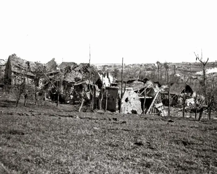 Framed Print : General view of Combles, France, Western Front, WW1 Framed Print : General view of Combles, France, Western Front, WW1