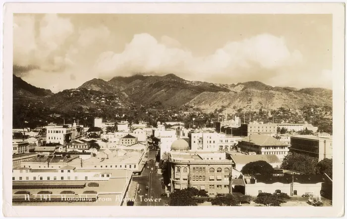 Framed Print : General view of Honolulu, Hawaii, USA, taken from Aloha Tower Date: circa 1930 Framed Print : General view of Honolulu, Hawaii, USA, taken from Aloha Tower Date: circa 1930
